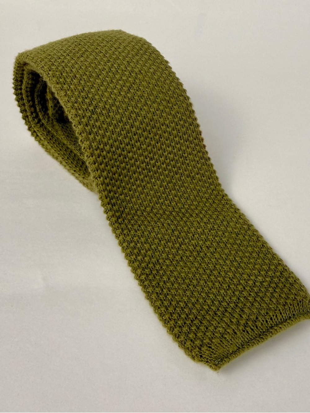 Londonderry Men’s knitted Square 100% Cotton Skinny Tie Chartreuse Green